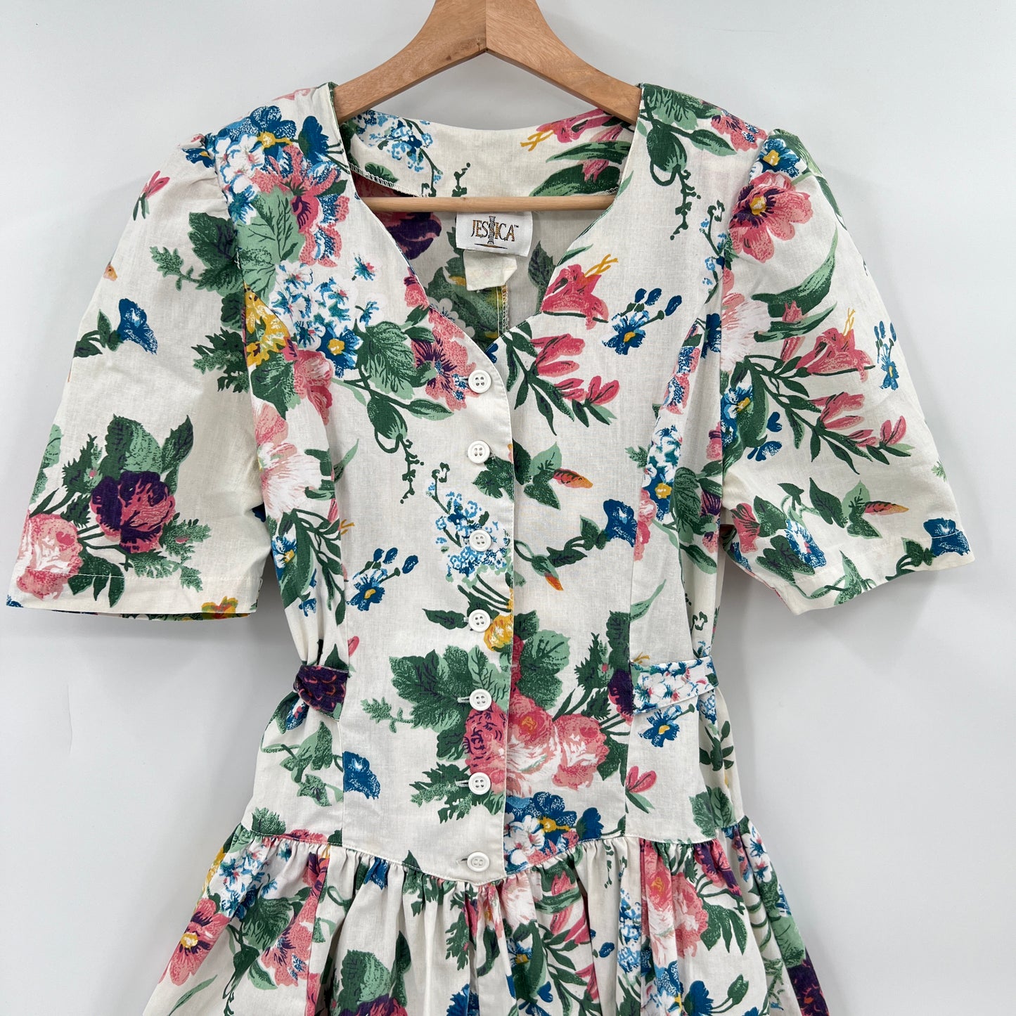 SOLD. Vintage Floral Belted Midi Dress M