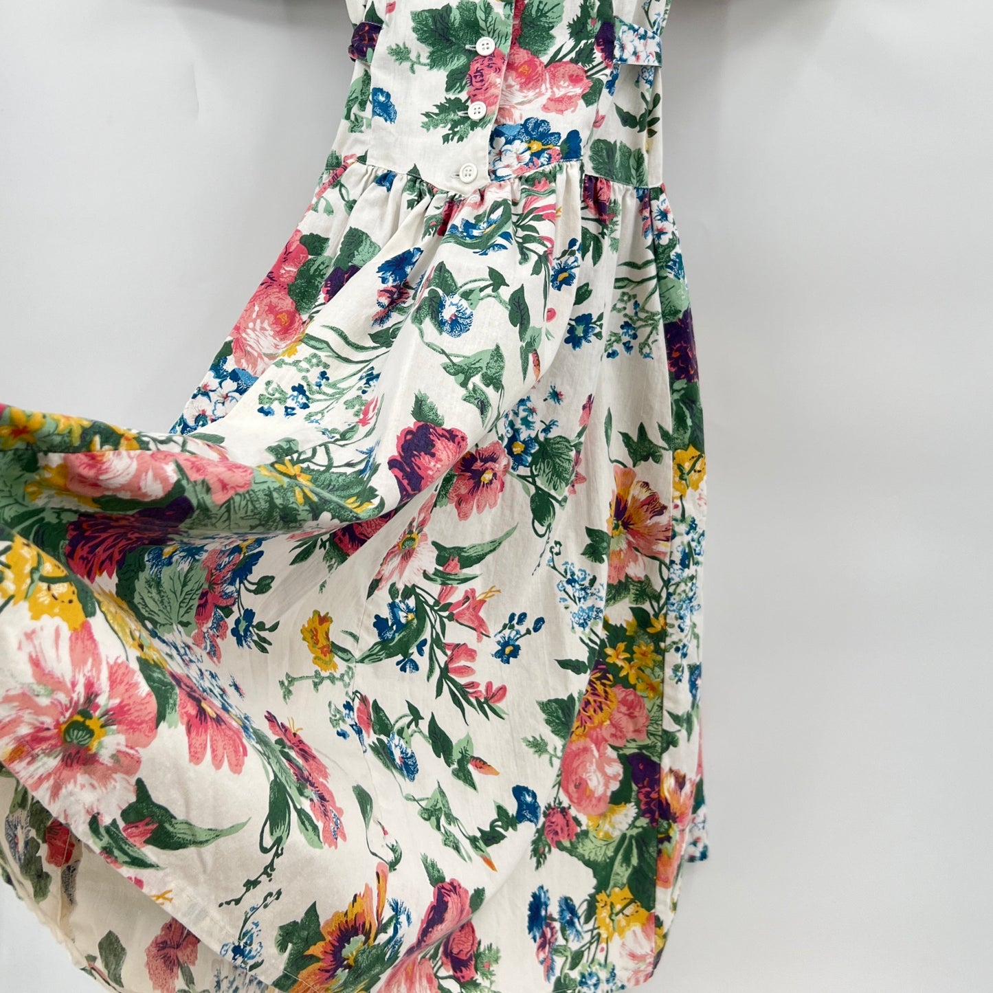 SOLD. Vintage Floral Belted Midi Dress M