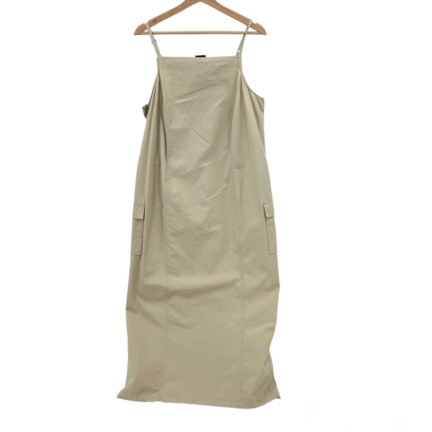 SOLD. Y2K Cargo Style Maxi Dress L